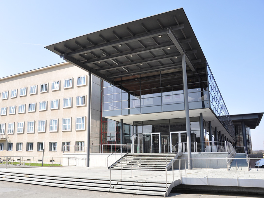Eingang zum Bürgerfoyer