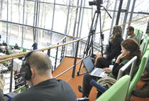 Pressetribüne im Plenarsaal mit Journalisten